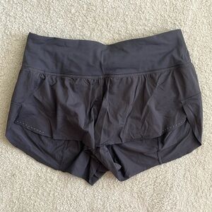 Lululemon Size 4 Flowy Shorts
